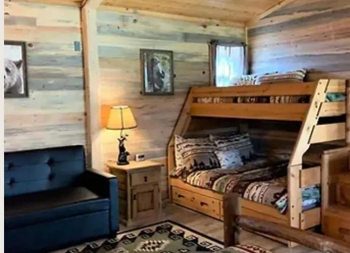 Yellowstone Cutthroat Guest Ranch 2* Wapiti