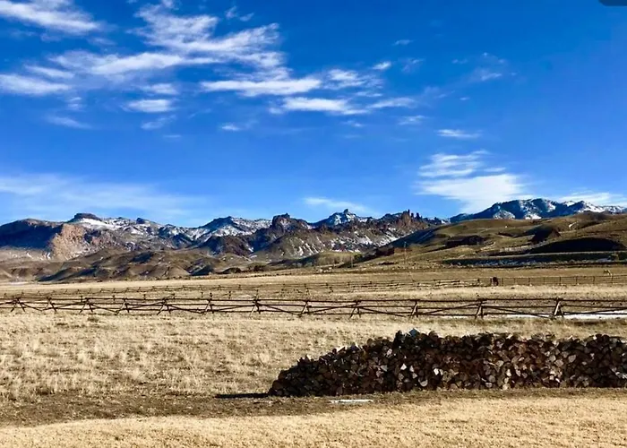 Yellowstone Cutthroat Guest Ranch Inn