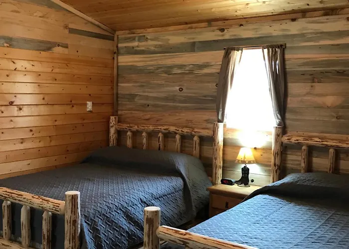 Inn Yellowstone Cutthroat Guest Ranch