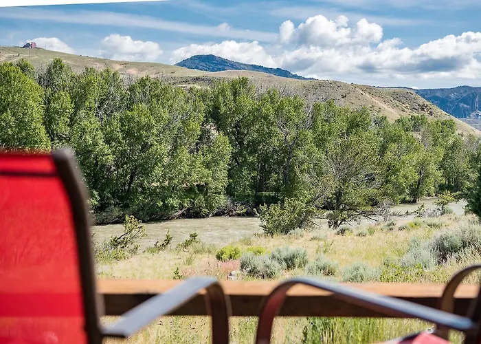 Yellowstone Cutthroat Guest Ranch Inn Wapiti