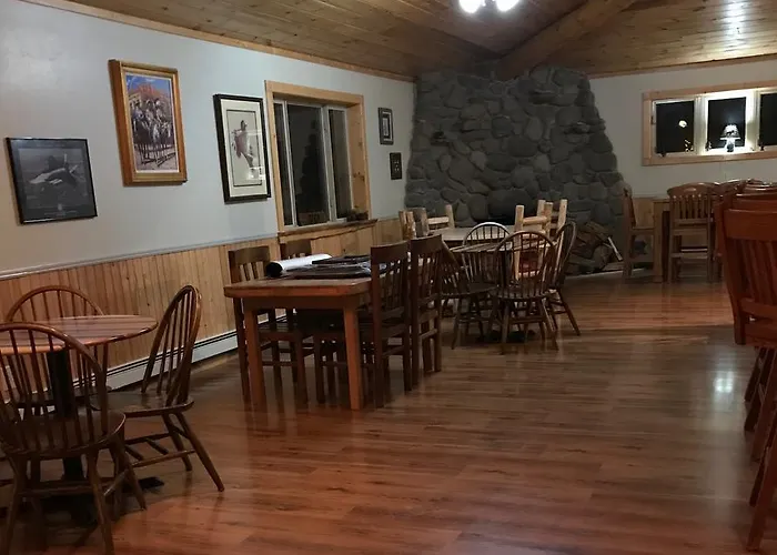 Yellowstone Cutthroat Guest Ranch 2* Wapiti