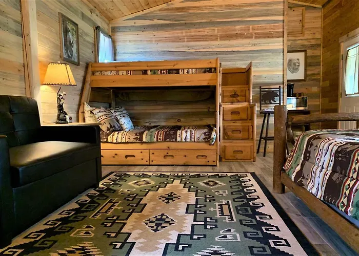 Inn Yellowstone Cutthroat Guest Ranch Wapiti