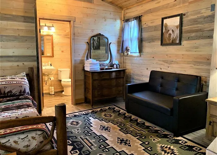 Yellowstone Cutthroat Guest Ranch Inn